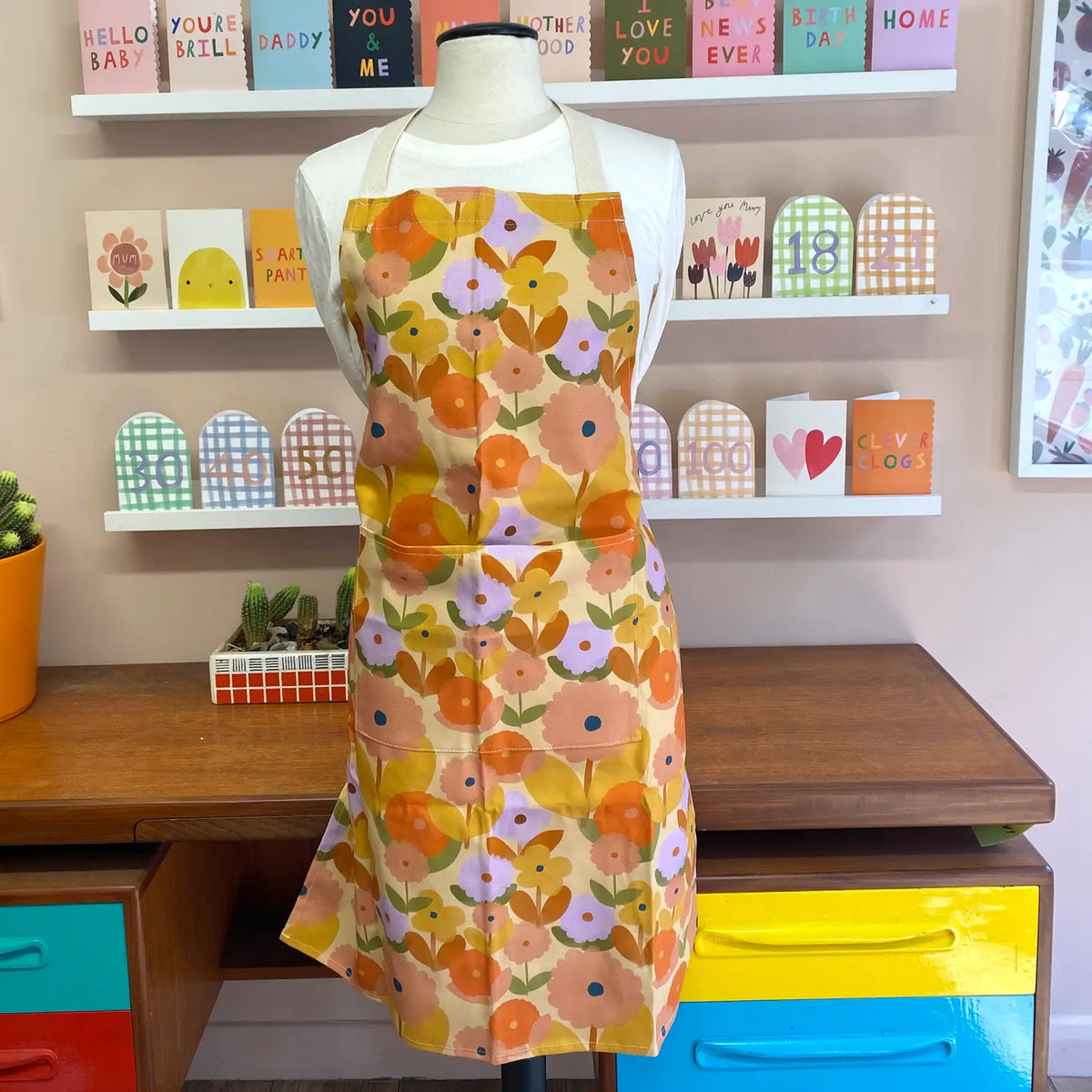 Adult Apron - blooming flowers