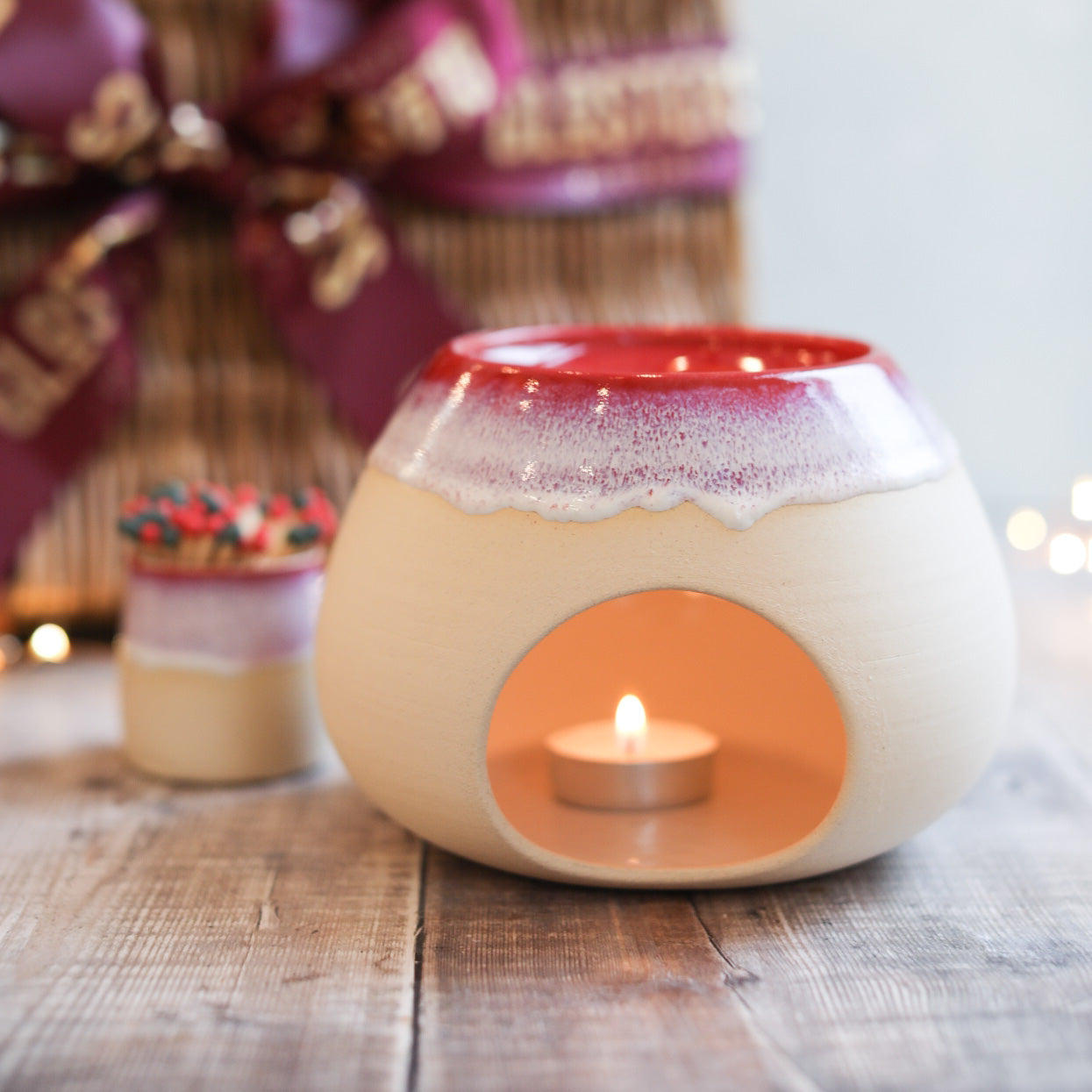 Poinsettia Handmade Glosters Wax Melt Burner