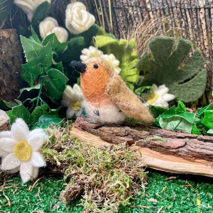 Handmade Felt Pamela the Robin Hanging Decoration