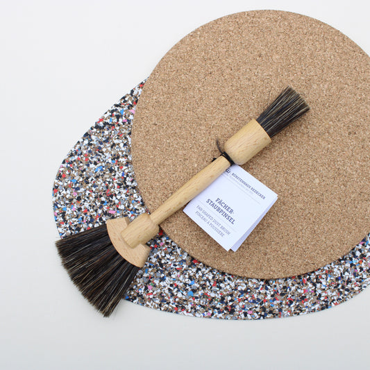 Fan Shape Dust Brush with Bristle