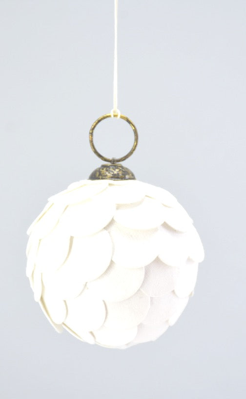 Paper Scallop Hanging Bauble - White