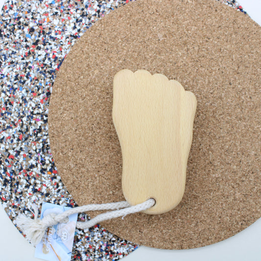 Foot brush