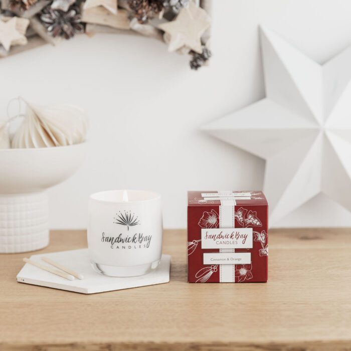 Sandwick Bay Christmas White Jar candles