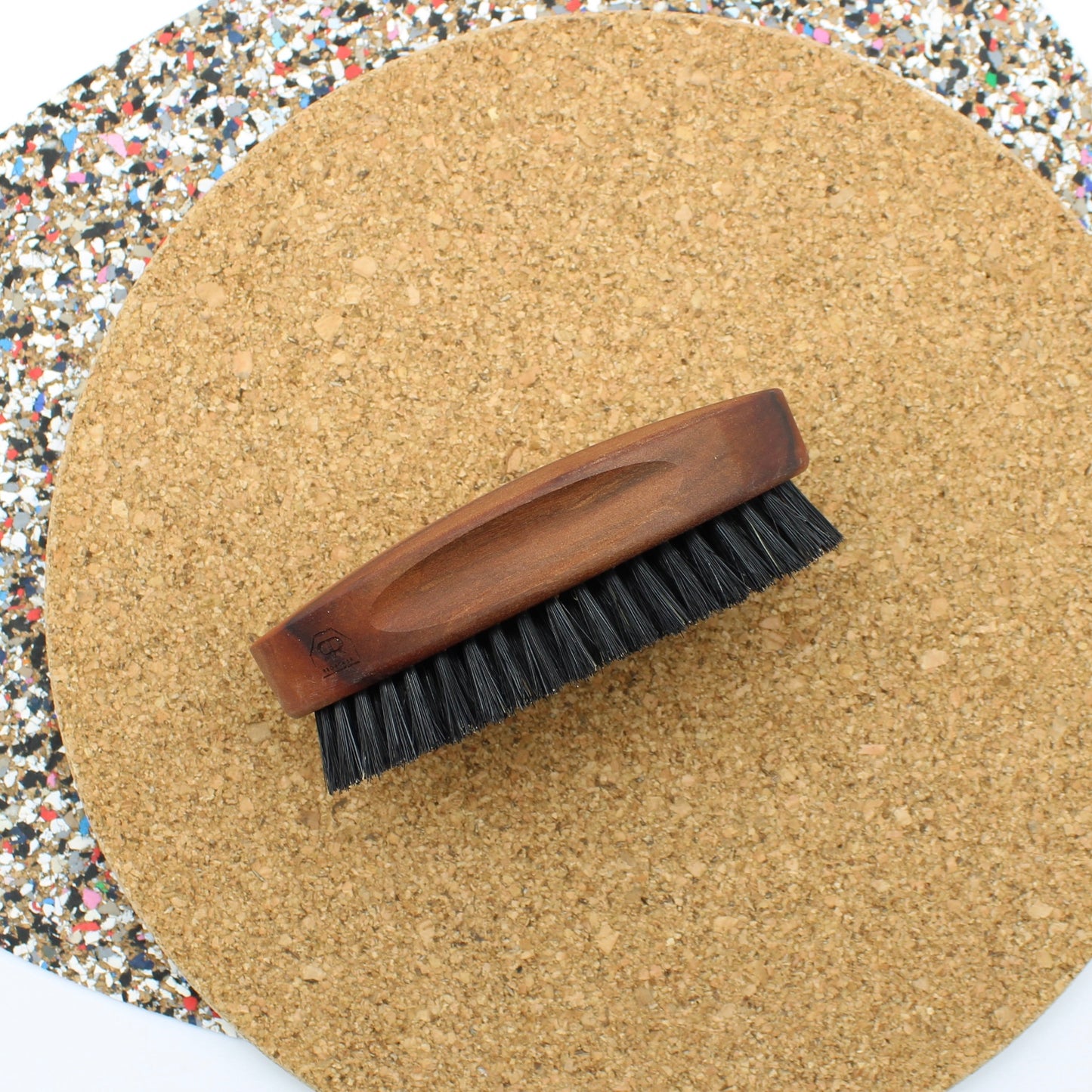 Men's Hairbrush in Pearwood