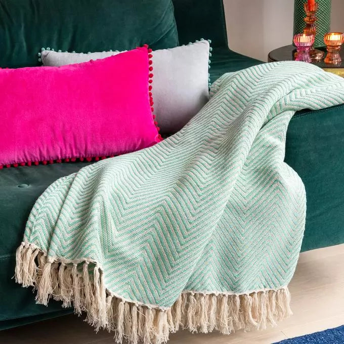 Large Herringbone Throw (225 x 150cm)