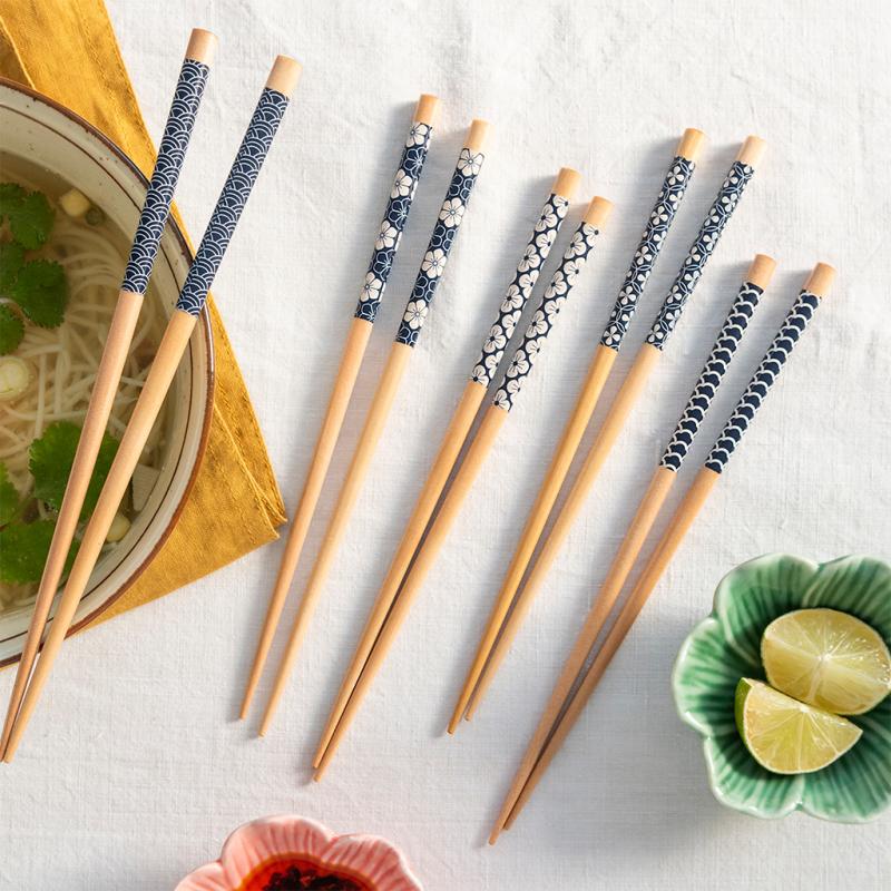 Wooden chopsticks - pack of 5 pairs