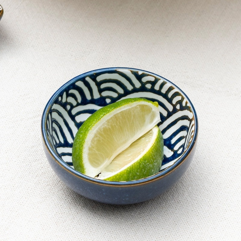 Round ceramic dipping bowl - Waves