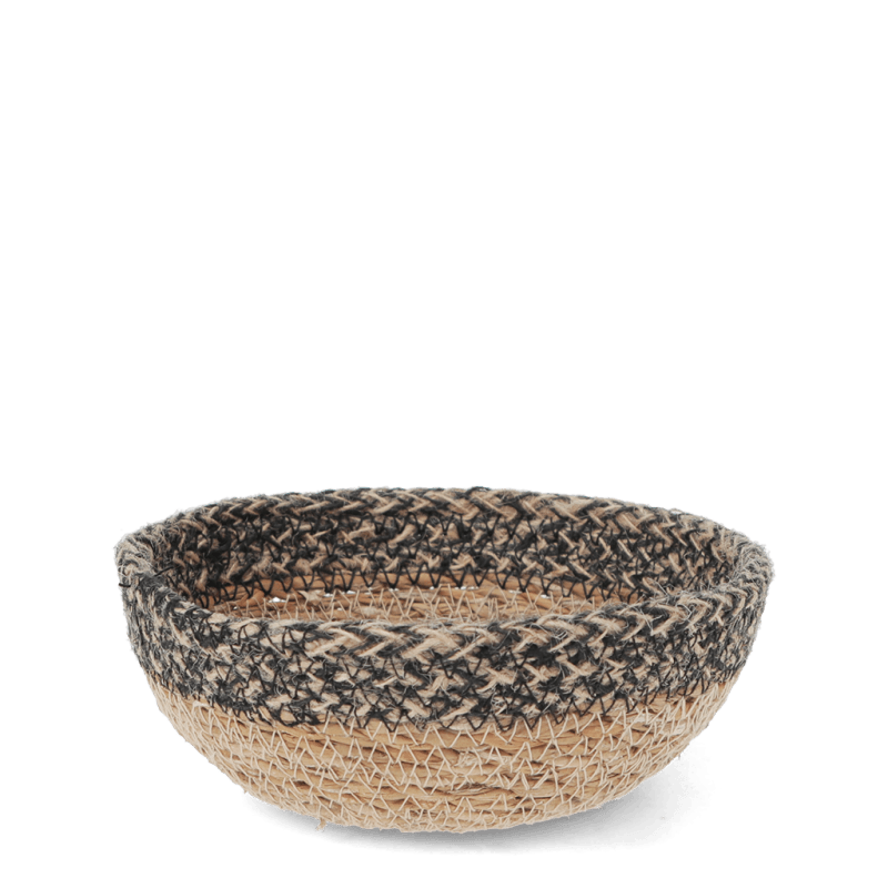 Woven seagrass decorative bowl