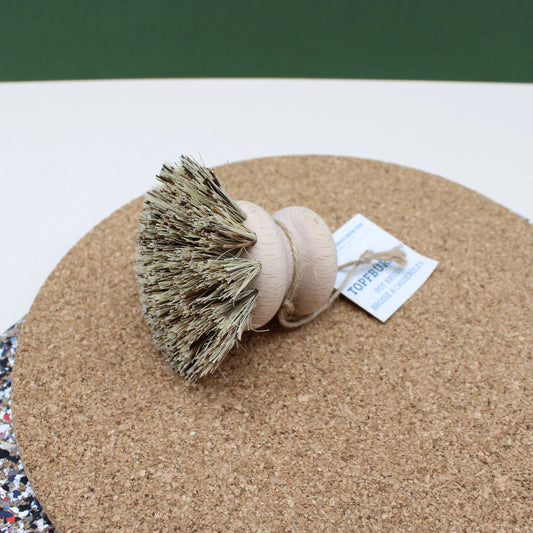 Pot brush