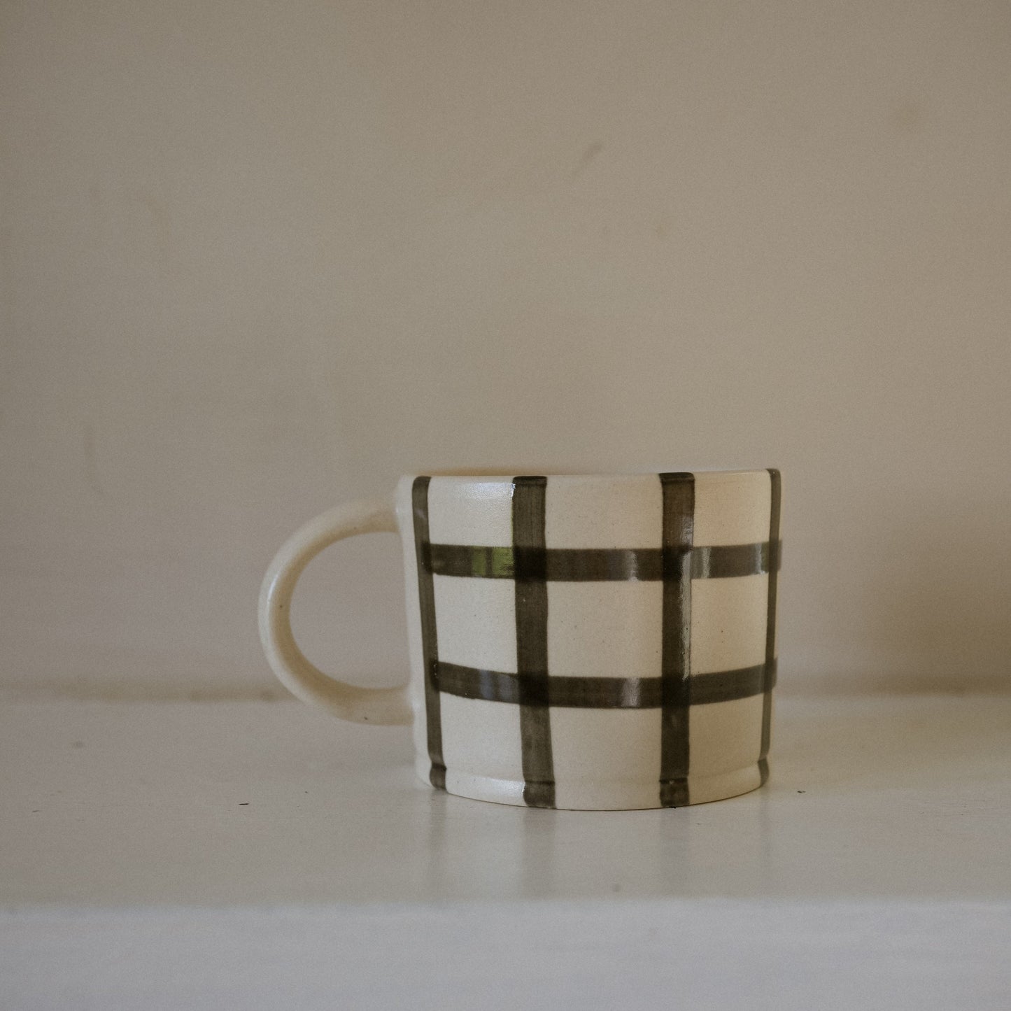 Gingham Check Mug - Pebble