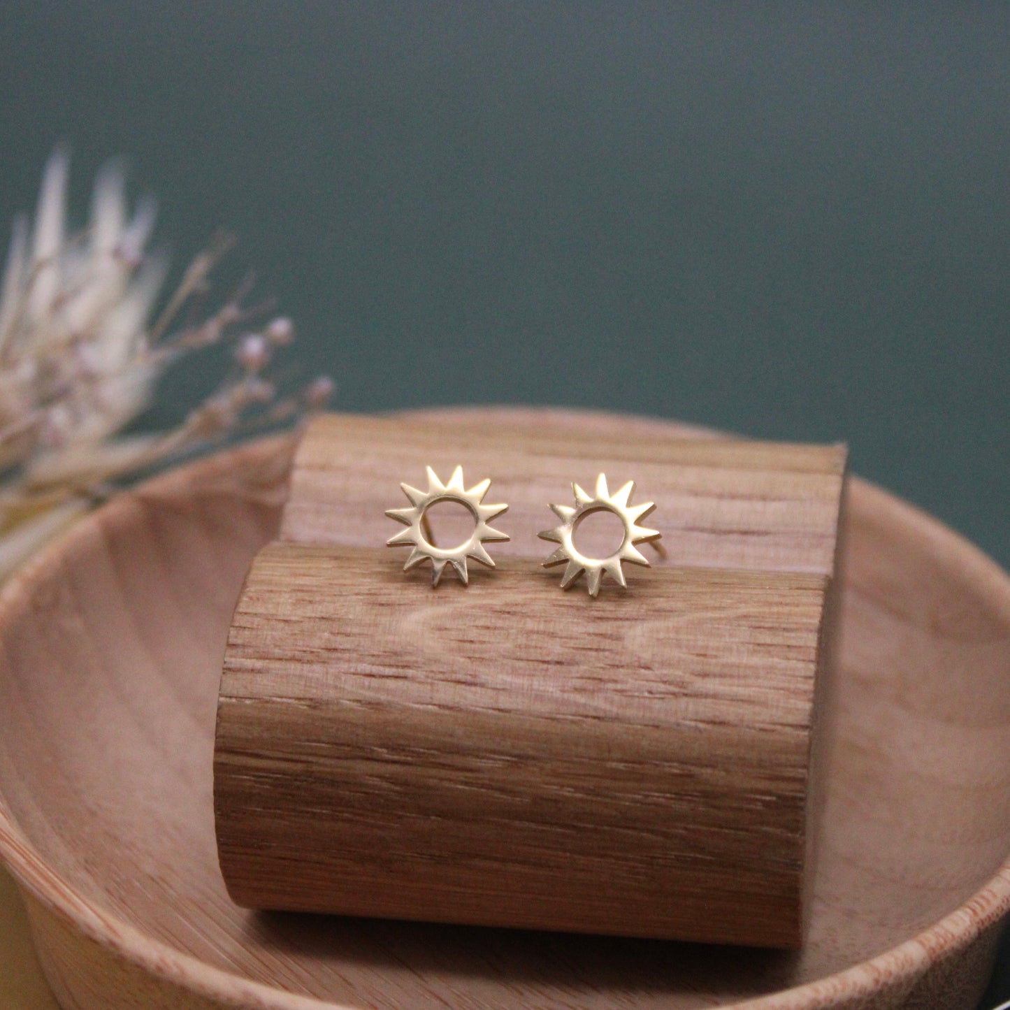 Sunburst Studs