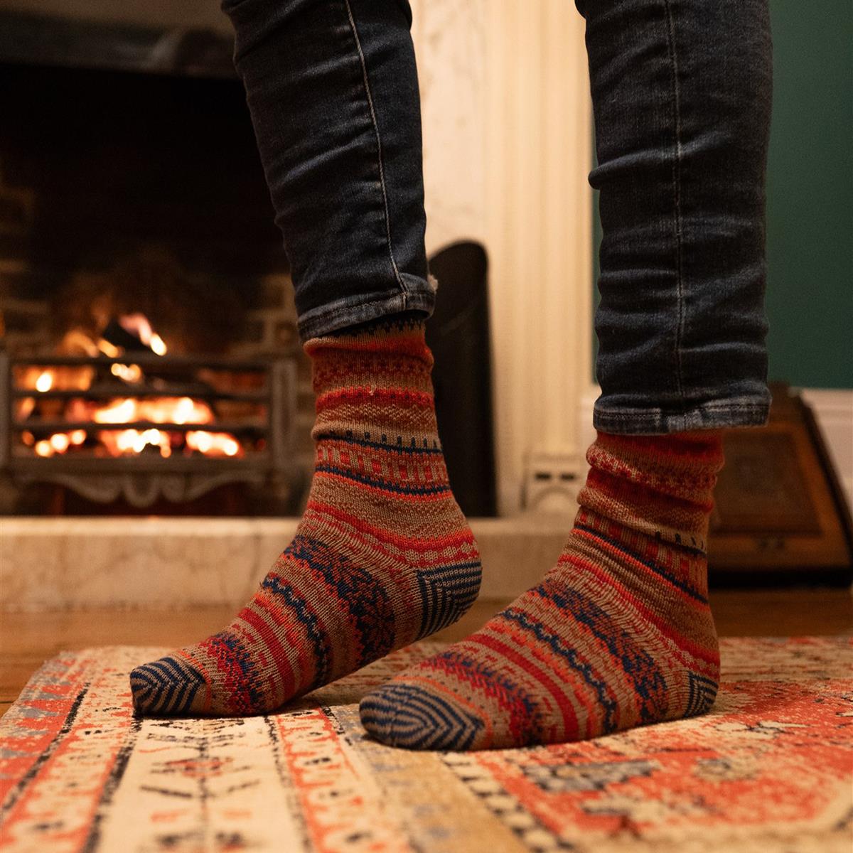 Men's Fairisle Socks - Red/Blue