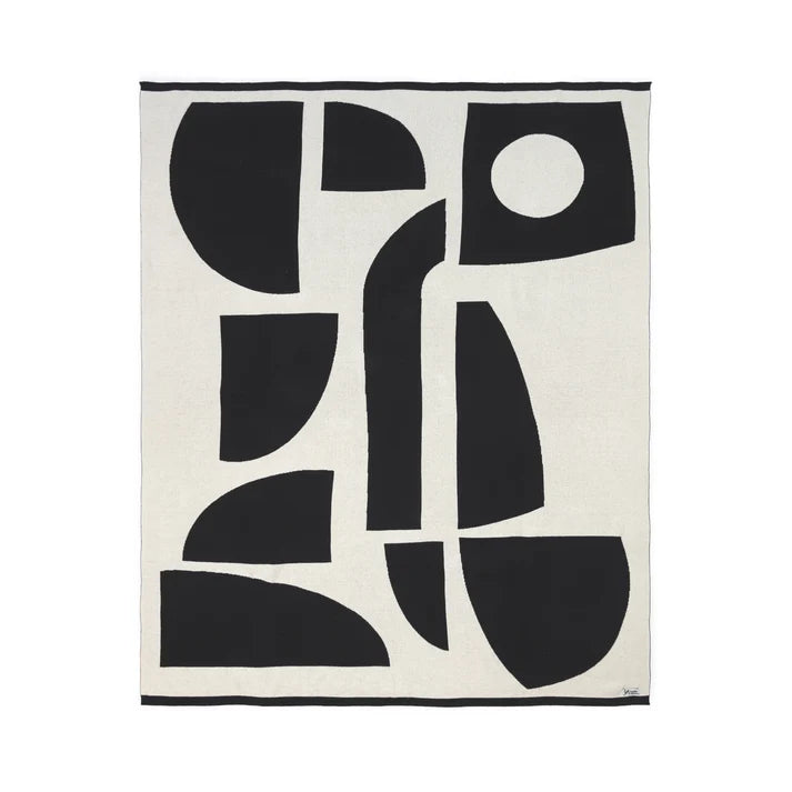 Sophie Home Bruten Throw - Mono