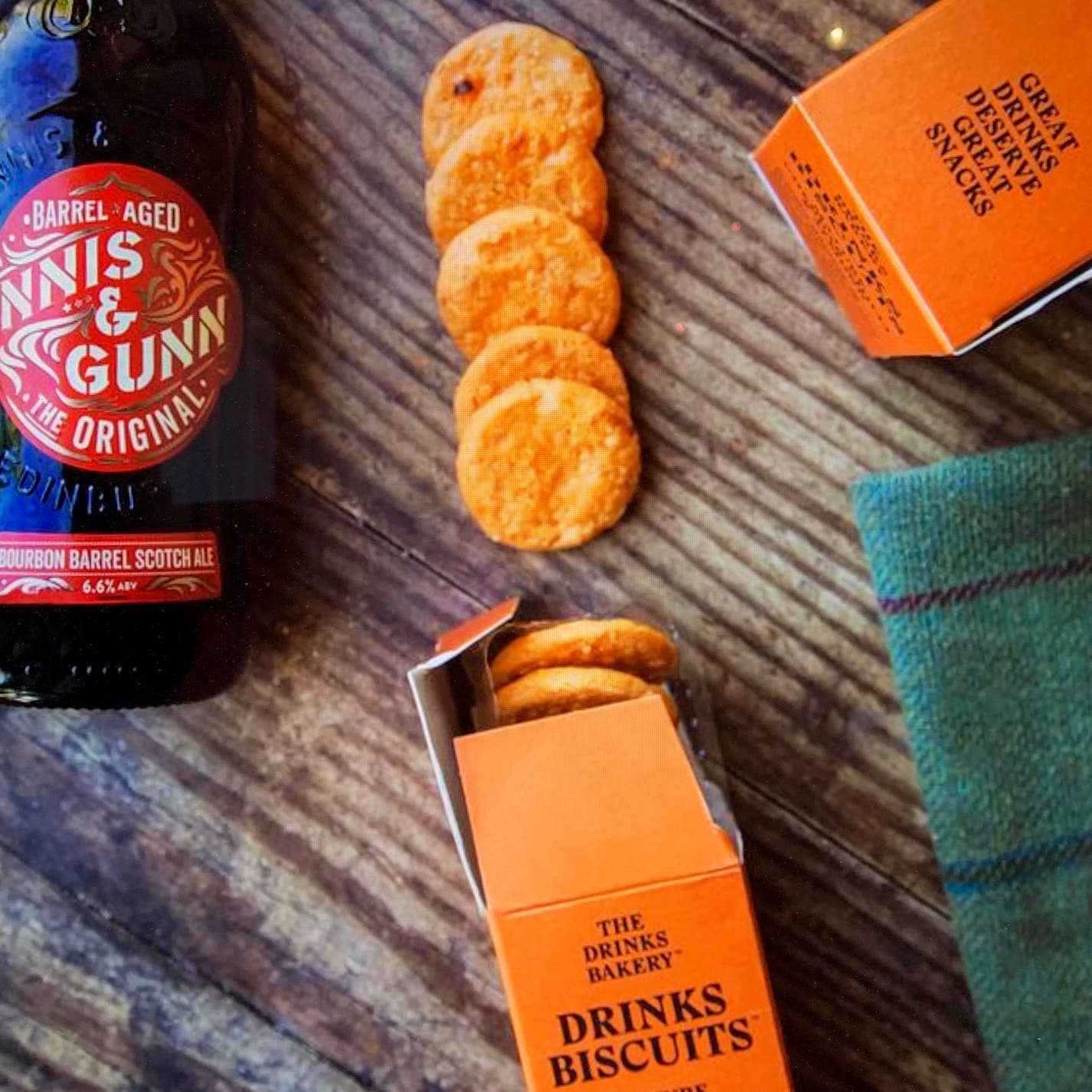 Drinks Biscuits - Mature Cheddar & Smoked Chilli 36g