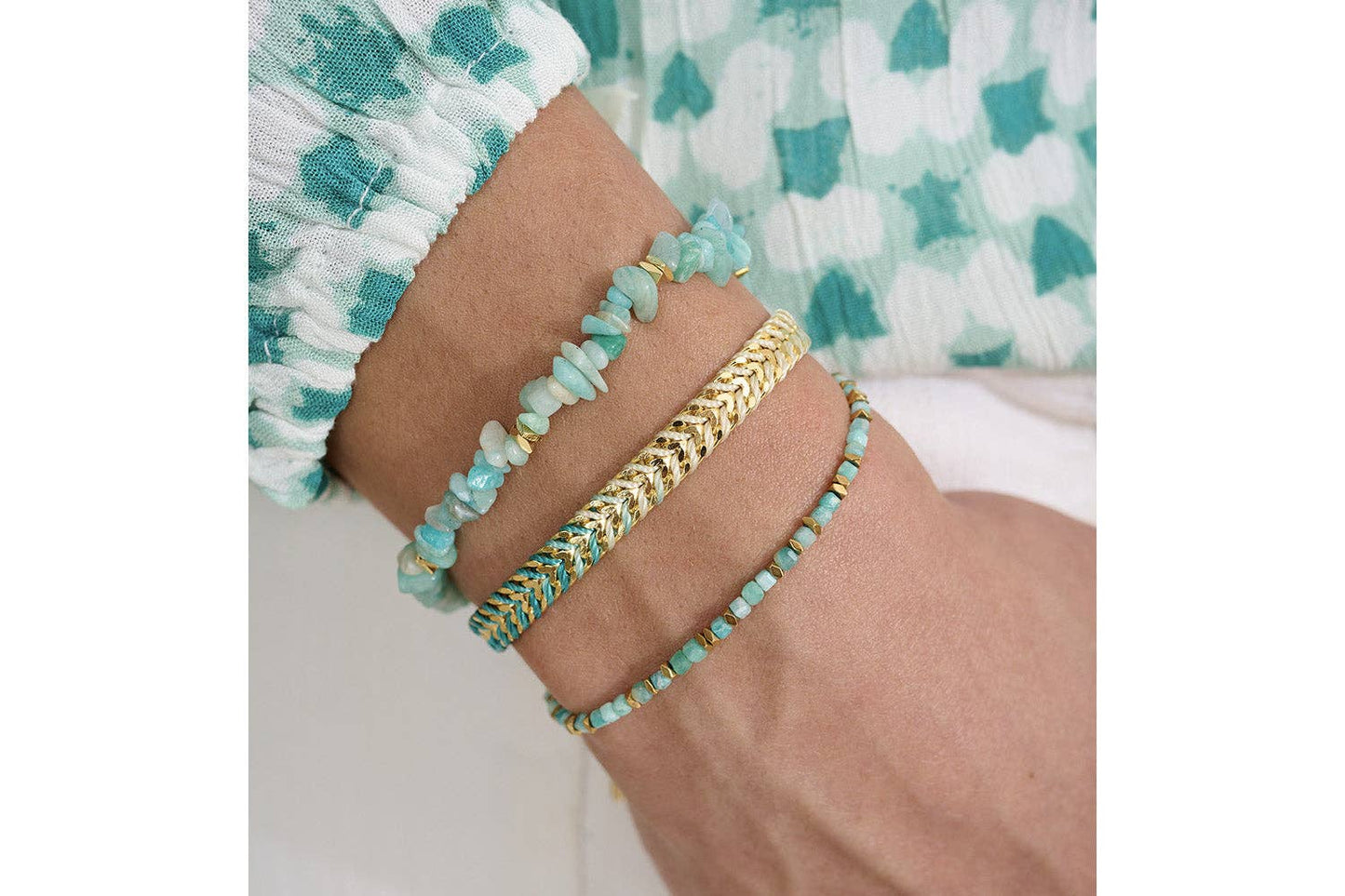 Iztac Turquoise Ombré Gold Woven Bracelet